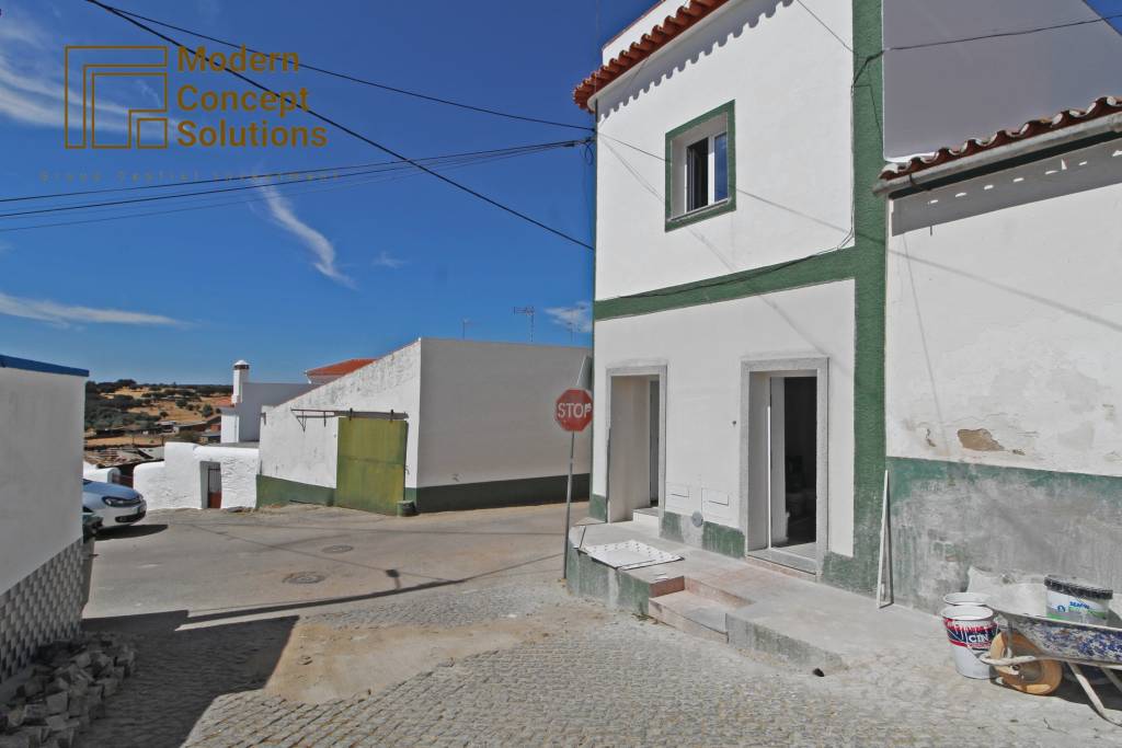 A sua casa de aldeia